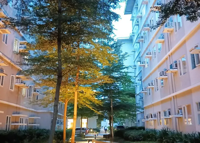 George 2Br Netflix Pool Wi-Fi Trees Residences Qc